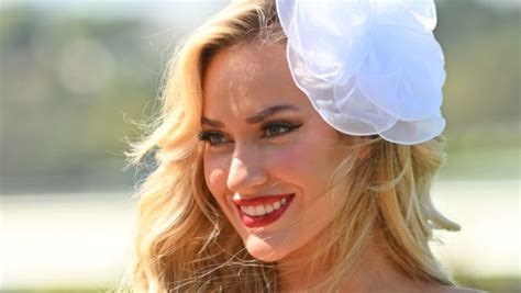 paige spiranac|Paige Spiranac Serves Beer in Lacy Lingerie Among Other。